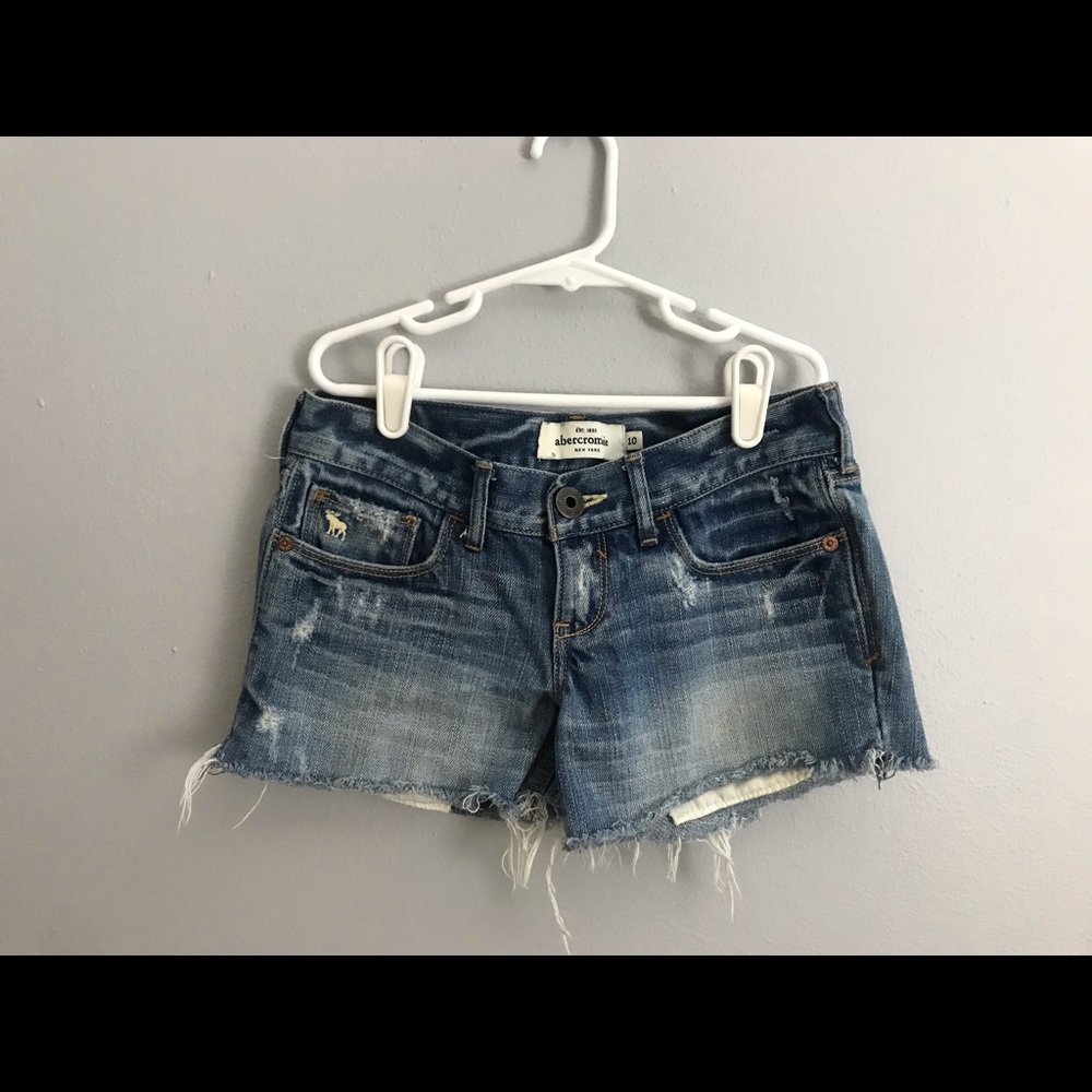 Size 10 Abercrombie little girls shorts